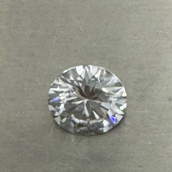 4.90 carat moissanite - Picture 3 of 5